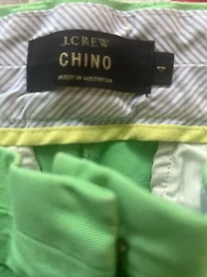 J. Crew 3” Inseam Mid Rise Chino Short Size 4 In Green • $0.99