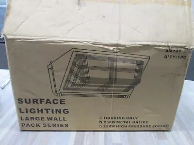 Surface Lighting SM707LARGE WALL PACK SERIES 250 METAL HALIDE NEW • $69.80