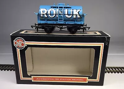 DAPOL B138 ‘RON UK SANITARY POLISHES’ TANK WAGON No. 38 - BOXED - OO GAUGE • £9.95