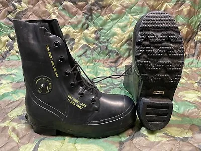 Bata Arctic Extreme Cold Weather -20° MICKEY MOUSE BOOTS W/ Valve Black 8 R MINT • $99.90