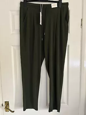 New Per Una Marks & Spencer Olive Tapered Trousers Elastic Waistband Size 14 • £8.99