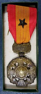 Vietnam VNCH Gallantry Cross Medal Anh Dũng Bội Tinh Vietnam Made In Box • $80