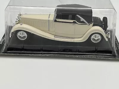 Bugatti Royale 1929 Vintage French Luxury Car Model Diecast Amercom 1:43 • $14.50