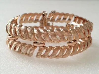 Vintage Signed MONET Rose Gold Plated Textured Link Bracelet • $9.99