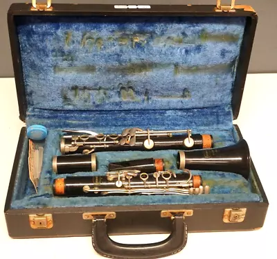 Bundy Resonite Clarinet By Selmer With Hard Case • $74.45