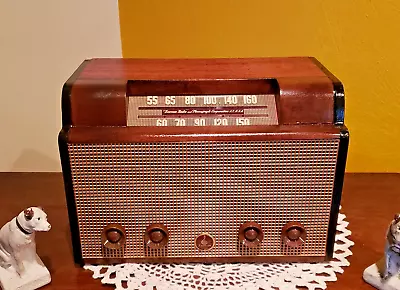 Vintage Emerson AM Wooden Tube Radio 512 (1946) ***BEAUTIFULLY RESTORED*** • $79