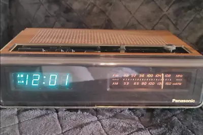 Vintage Panasonic Alarm Clock AM/FM Radio RC-110 TESTED [VIDEO] • $20.47