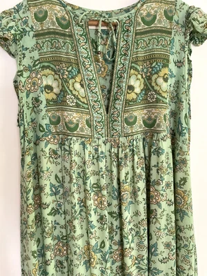 $120 • Buy Spell & The Gypsy Folk Song House Dress In Sage Size S