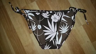 BNWOT Gorgous Brown Pink Floral ULTIMO Side Tie Bikini Bottoms Size L • £2