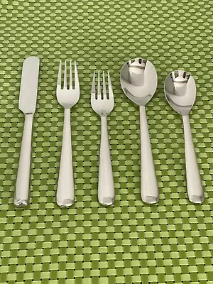 Mikasa METRO Stainless Glossy 18/8 Japan Smart Choice Flatware E90VG • $39.45