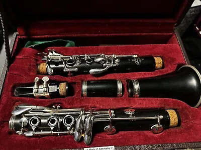 Vintage Buffet Crampon & Cie E11 Wood Clarinet With Case SN 651356 • $589.99