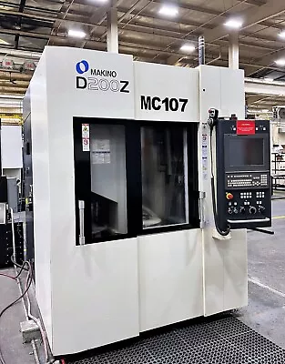 Makino D200Z 5-Axis High Speed CNC Vertical Machining Center 2018 - GT (50152) • $245000