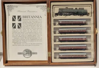 Model Power N Scale BRITANNIA 4-6-2 Steam Locomotive #70000 & 5 Passenger Car • $399.99