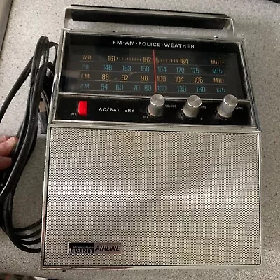 Montgomery Ward Airline FM-AM-Police-Weather 4 Band Radio • $29.99