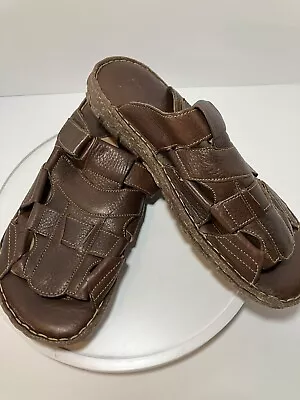 BORN Men's Open Toe Brown Leather Slides Sandals SZ 11 M   UBER COMFORTABLE!!! • $39