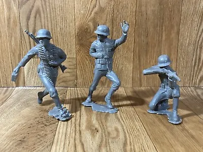 Lot Of 3 Vintage 1963 Louis Marx Gray Army Men Toy Soldiers 6 Inch • $21.95