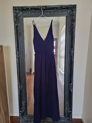 $85 • Buy Lulus Navy Maxi Dress Size M