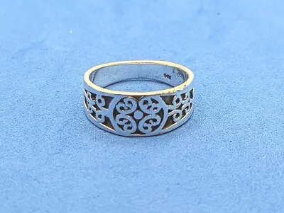 Ladies 925 Sterling Silver Cut Patterned Ring Size P • £14.99