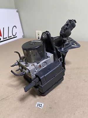 2010 - 2014 Volkswagen Jetta ABS Brake Pump Module | 1K0 907 379 BJ H1 • $249.95