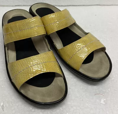 MEPHISTO MOBILS Women Sandals Wedge SlipOn  Open Toe Portugal Size 9.5 • $31