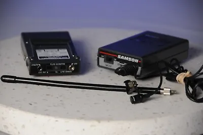 Samson MR-1 Micro-Receiver & ST-2 VHF FM Transmitter W/ Sony Mic - Channel 10 • $50