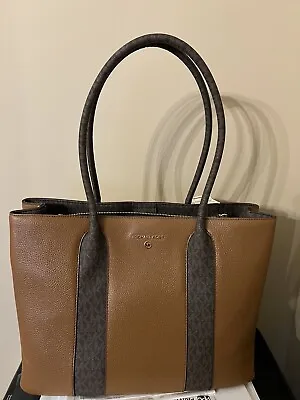 Michael Kors Austin Signature Handbag New With Tags • $150