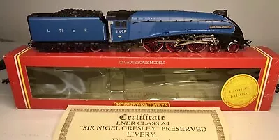 Hornby R528 LNER 4498 A4 4-6-2 Steam Locomotive ‘Sir Nigel Gresley’ Ltd Edition • £119.95