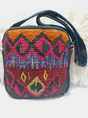 Vintage Turkish Kilim Side Bag Vibrant Colours Excellent Condition Pre Owned  • $60