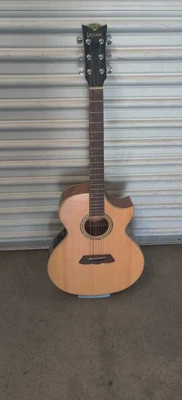 $249.99 • Buy Laguna Acoustic Electric Guitar Natural 2009 LG300CE