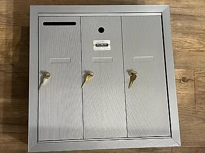 Salsbury Industries Mailbox 18.75  3-Door Corrosion Resistant Aluminum W/ Keys • $280