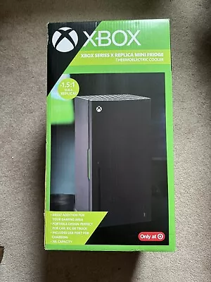 Ukonic Xbox Series X Replica Mini Fridge • $20.16