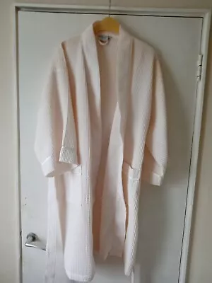 New Waffle Dressing Gown Size L/XLLight Pink • £15