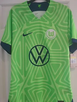 £29.99 • Buy Brand New Nike Vfl Wolfsburg Home Football Shirt 2022-23 Small S Mens With Tags