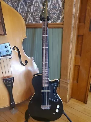 Silvertone 1444 Bass Guitar. 1960's Vintage • $1125