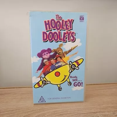 The Hooley Dooleys Ready Set Go VHS Tape ABC Kids 1998 TESTED  • $15