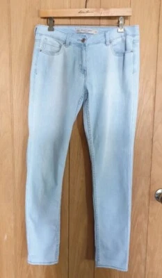 £5 • Buy Next Size 10 R Faded Blue Stretch Denim Relaxed Skinny Everyday Jeans W31 L31