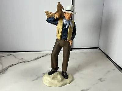 ❤ 1985 AVON JOHN WAYNE STATUE  DARK COMMAND  PORCELAIN FIGURINE Bob Seton 7 3/4  • $18