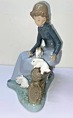 Lladro Nao Retired 1987 Young Girl  With Rabbits • £14.99