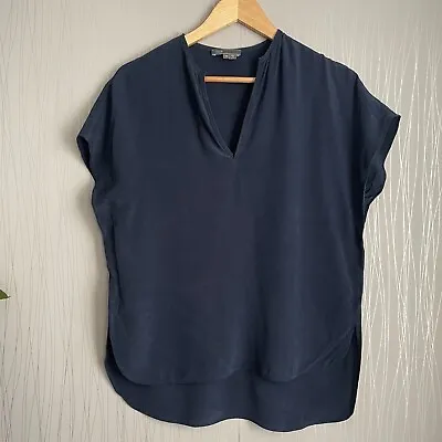 Vince 100% Silk Blouse Women’s Size XS Navy Blue Cap Sleeve V Neck Side Split • $13.75