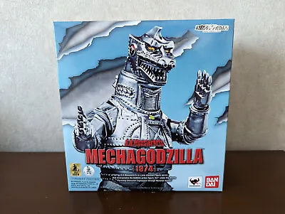 Bandai S.H.MonsterArts Mechagodzilla 1974 Figure - Godzilla Vs Mechagodzilla • $284