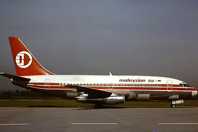 £6.50 • Buy Original 35mm Colour Slide Of Malaysian Boeing 737-2H6 9M-MBE In 1984