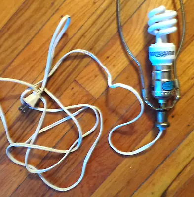 Vintage Lamp / Lighting Part With Plug & Bulb (a) • $4.99