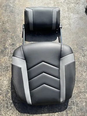 RESPAWN 110 Pro Racing Style Gaming Chair Seat Cushion W/ Footrest Gray/Black • £71.19