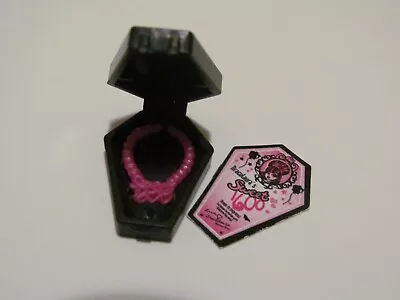 Monster High Doll Draculaura Sweet 1600 Clawd Gift Necklace  Box & Invitation G1 • $25