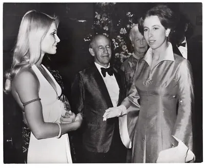 1972 Princess Anne With Former Miss World Eva Staier London England News Photo • $31.99