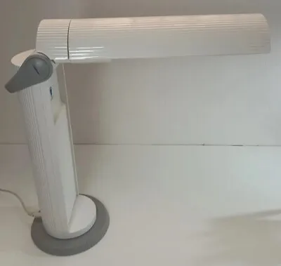 Daylight 9 Watt Led Adjustable Work/Craft Light • £18