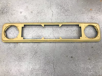 International Scout Ii Upper Grille Panel Nos • $635