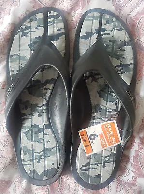 Barrier Island Mens Sandles - Size 9 • £5