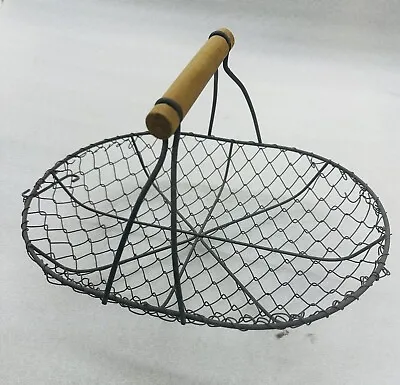 Wire Basket With Handle - French Egg Holder For Ranch Farm Cottage - NOS • $32
