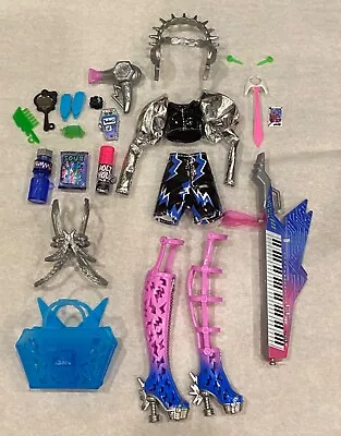 NEW_Outfit_Monster High Doll G3 Amped Up_Frankie Stein_Clothes Shoes Accessories • $24.95